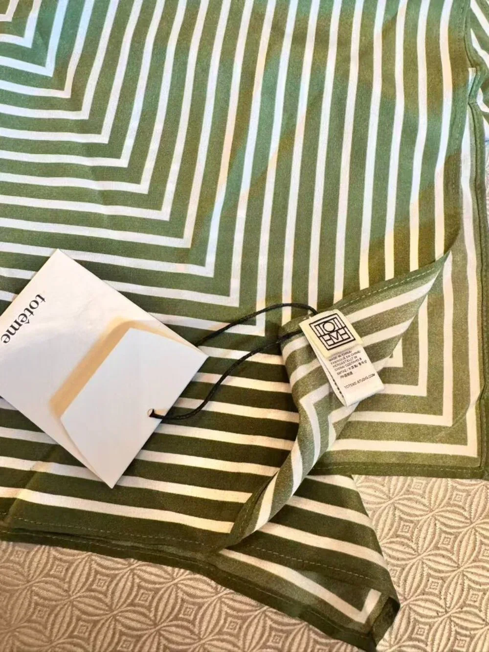 TOTEME SILK SCARF
